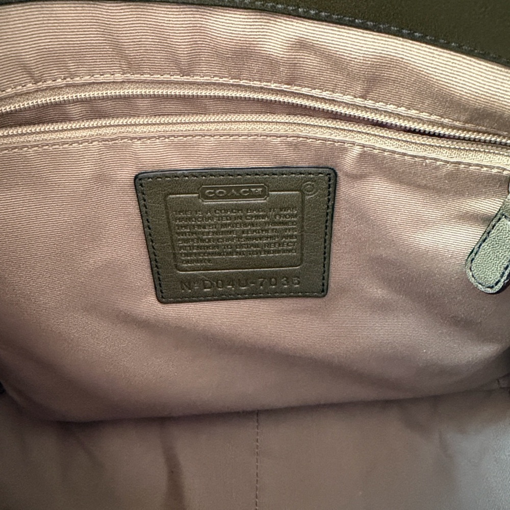 Vintage Coach Chelsea Optic Shoulder Bag - Picture 14 of 14